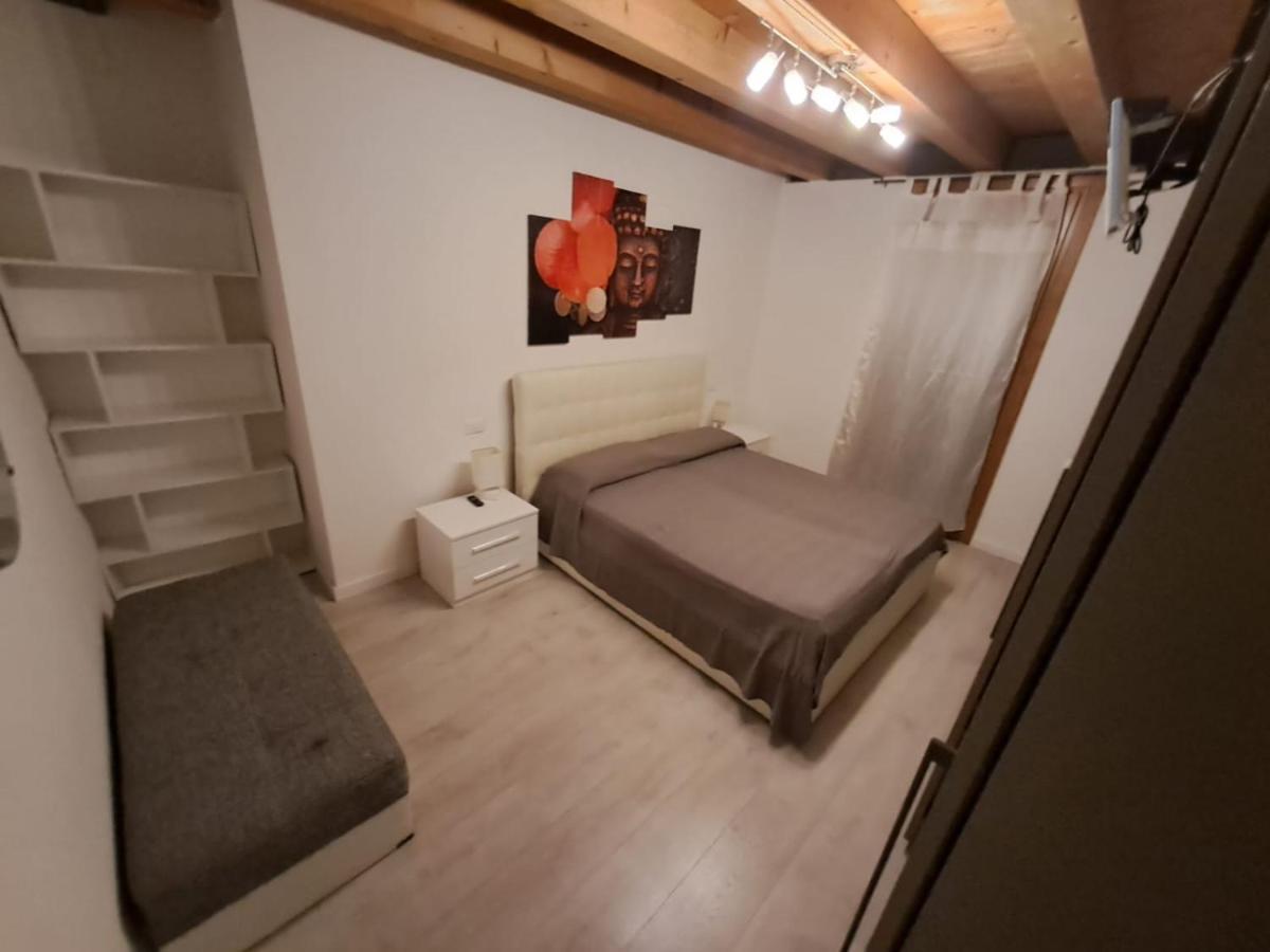 Central Luxury Garden Guest House 메스트레 외부 사진